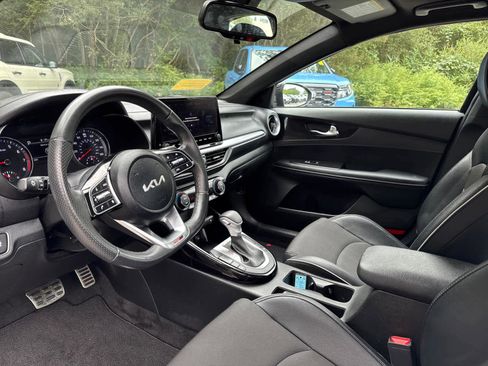 Used 2023 Kia Forte GT-Line w/ GT-Line Premium Package image 13