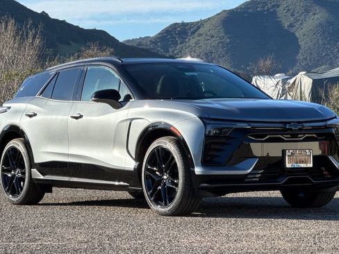 New 2026 Chevrolet Blazer EV SS image 2