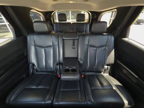 Used 2012 Dodge Durango R/T w/ Leather Interior Group RWD image 19