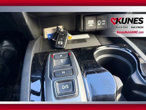 Used 2021 Honda Pilot Touring image 25