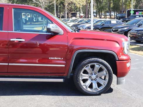 Used 2017 GMC Sierra 1500 Denali w/ Denali Ultimate Package image 6