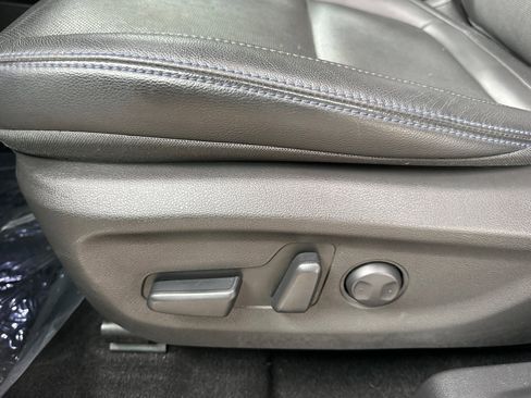 Used 2023 Hyundai Kona Limited image 14