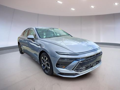 Used 2024 Hyundai Sonata SEL image 1