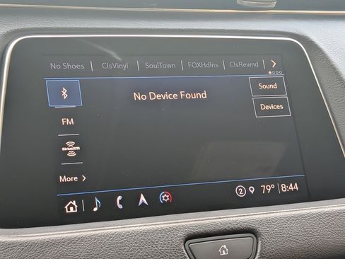 Used 2023 Cadillac XT4 Premium Luxury FWD image 29