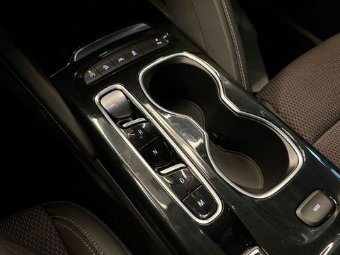 Used 2023 Buick Envision Preferred w/ Sport Touring Package image 17