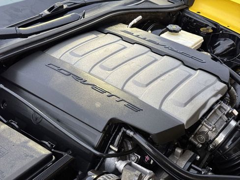 Used 2014 Chevrolet Corvette Stingray Coupe w/ 3LT Preferred Equipment Group image 32