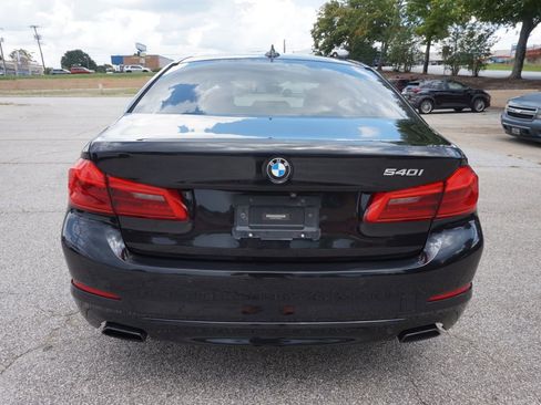 Used 2017 BMW 540i image 7