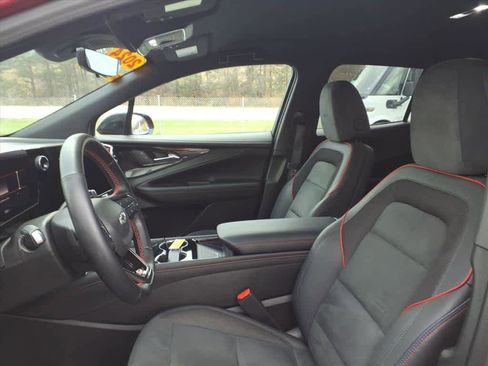 Used 2024 Chevrolet Blazer EV RS image 10