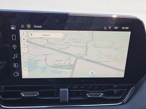 New 2026 Chevrolet Equinox RS w/ Convenience Package III FWD image 12