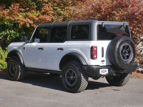 Certified 2022 Ford Bronco Badlands image 23