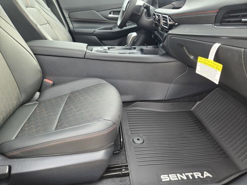 New 2026 Nissan Sentra SR image 13