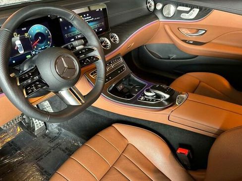 Used 2023 Mercedes-Benz E 450 Cabriolet image 11