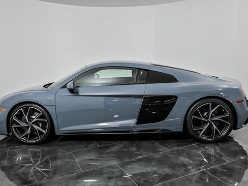 Used 2023 Audi R8 V10 performance image 7