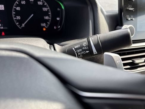 Used 2019 Honda Accord Touring image 25