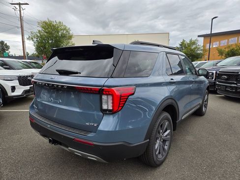 New 2025 Ford Explorer Active w/ Active Comfort Package image 5