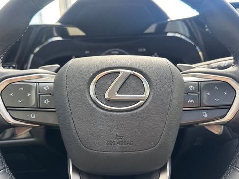 Used 2025 Lexus NX 350h AWD w/ Cold Area Package image 17