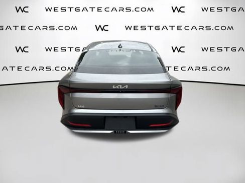 New 2025 Kia K4 LXS image 10