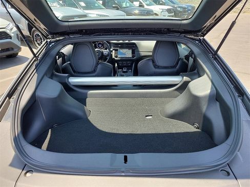 New 2025 Nissan Z Performance w/ Floor Mat Package image 13