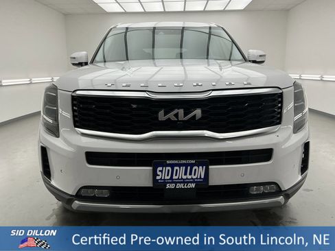 Used 2022 Kia Telluride SX w/ SX Prestige Package image 2