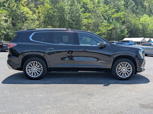 Used 2024 GMC Acadia Denali w/ Super Cruise Package image 10