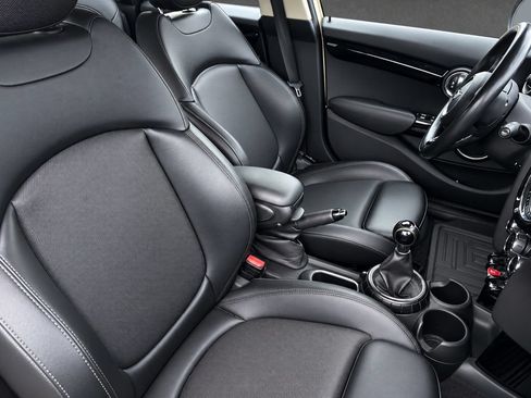 Used 2015 MINI Cooper S FWD image 5
