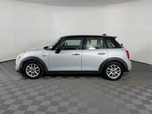 Used 2017 MINI Cooper S FWD image 2