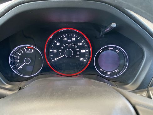 Used 2017 Honda HR-V EX image 30