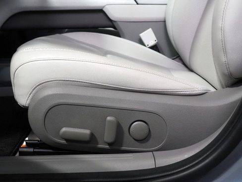 Used 2024 Hyundai Ioniq 6 SEL image 59