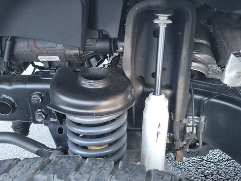 Used 2017 Jeep Wrangler Unlimited Sport w/ Connectivity Group image 9