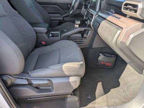 Used 2024 Toyota Tacoma SR5 image 31