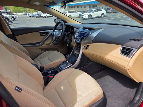 Used 2013 Hyundai Elantra GLS FWD image 15