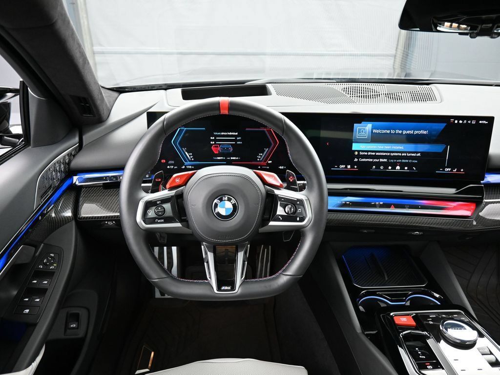 Used 2025 BMW M5 Touring AWD/4WD image 19