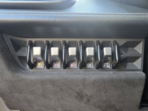 Used 2015 Lamborghini Huracan LP 610-4 image 12