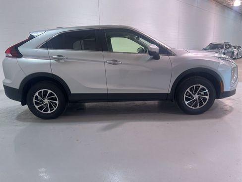 New 2026 Mitsubishi Eclipse Cross ES image 2