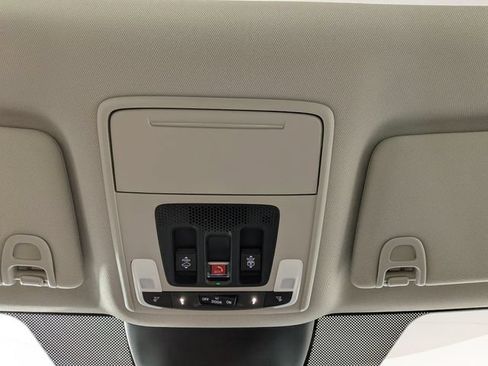 New 2026 Honda Pilot Touring image 24