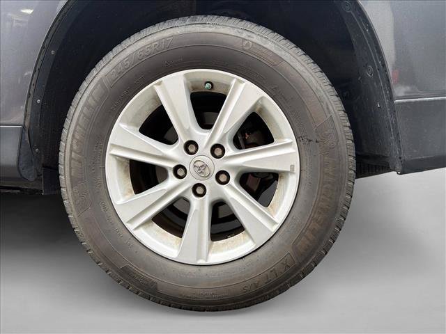 Used 2013 Toyota Highlander SE AWD/4WD image 8