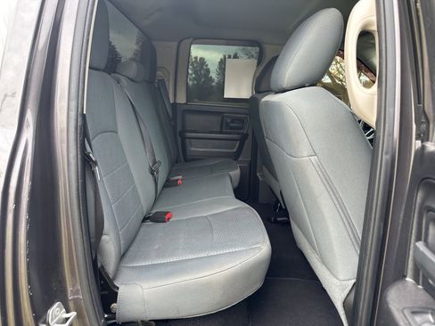 Used 2015 RAM 1500 Express image 27