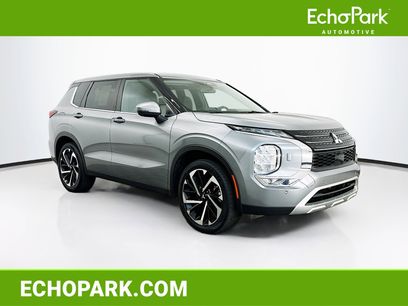 Used 2024 Mitsubishi Outlander SE