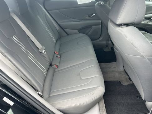 Certified 2023 Hyundai Elantra SEL w/ Convenience Package FWD image 15