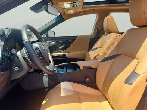 Used 2024 Lexus ES 350 w/ Technology Package FWD image 19