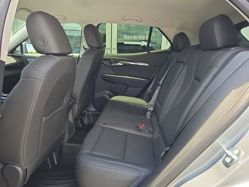 Certified 2026 Buick Envision Preferred AWD/4WD image 18
