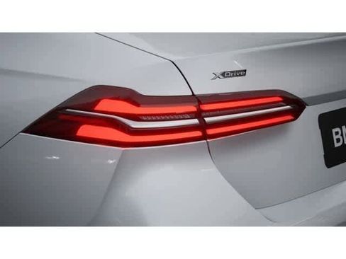 New 2026 BMW 530i xDrive AWD/4WD image 8