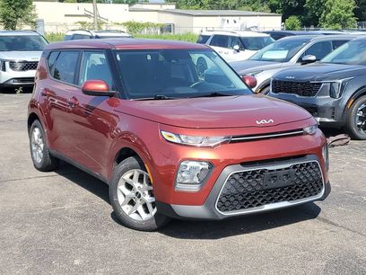 Used 2022 Kia Soul LX w/ Technology Package