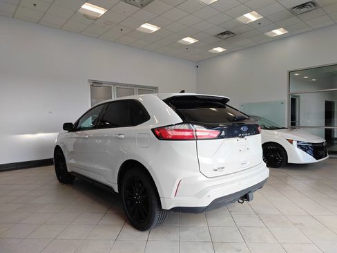 Used 2022 Ford Edge ST-Line w/ Class II Trailer Tow Package AWD/4WD image 5