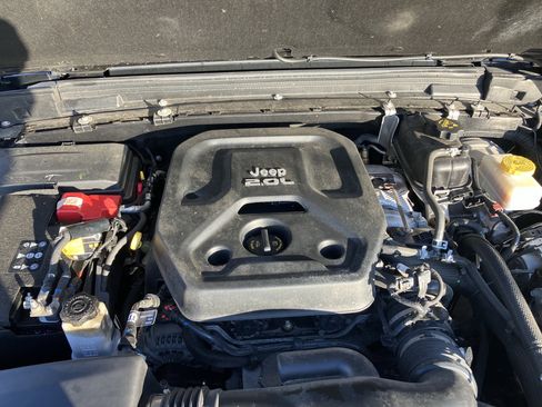 Used 2021 Jeep Wrangler Sport image 24