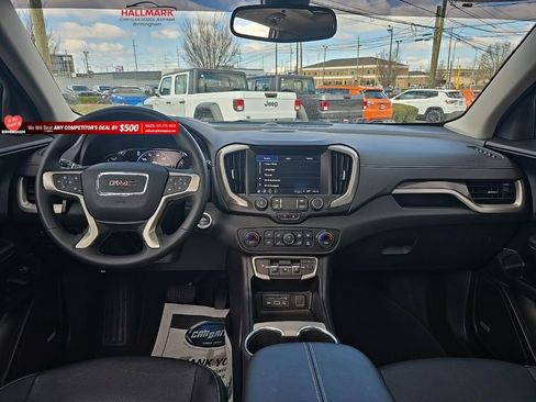 Used 2023 GMC Terrain Denali w/ Denali Premium Package image 23