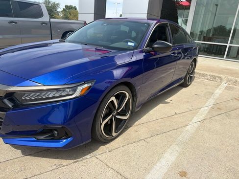 Used 2022 Honda Accord Sport image 1