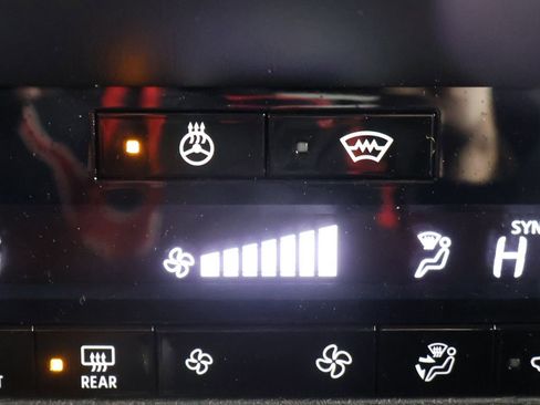 New 2026 Mitsubishi Outlander SE AWD/4WD image 54