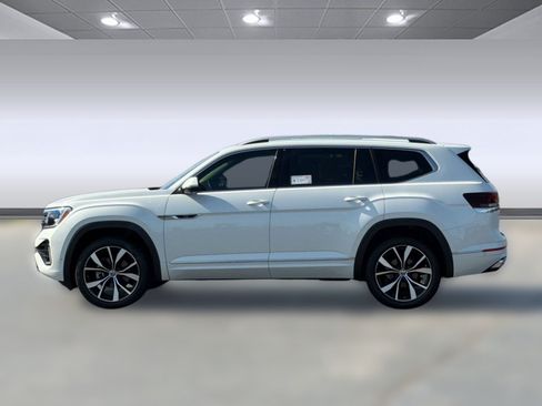 Used 2024 Volkswagen Atlas SEL Premium R-Line AWD/4WD image 3