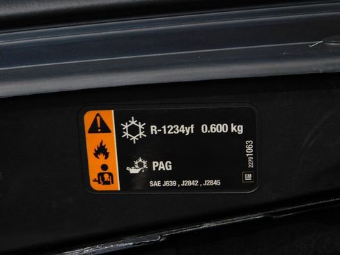 Used 2018 Chevrolet Malibu LT image 98